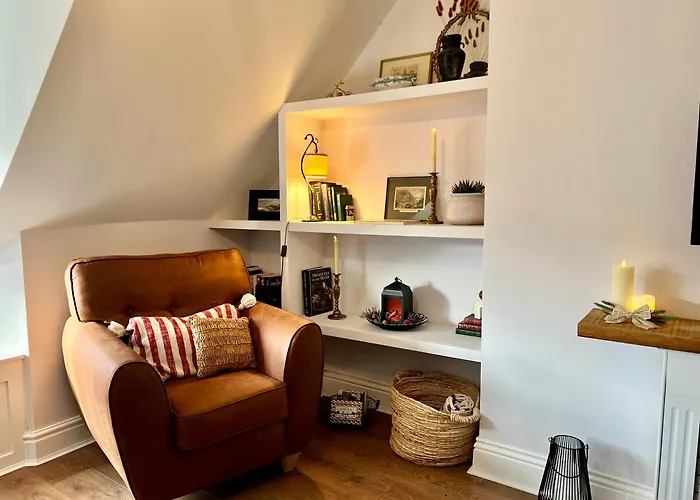 Top Floor 1Br Apartment Central Matlock