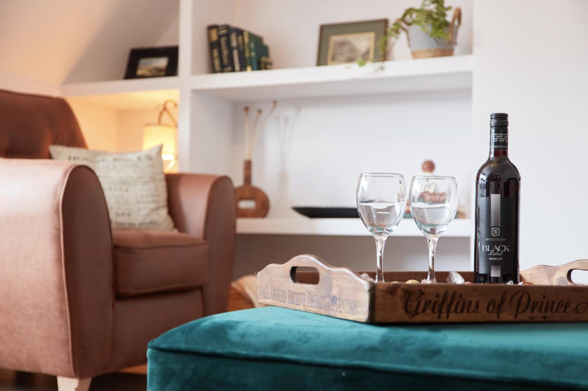 Floor 1br Matlock *